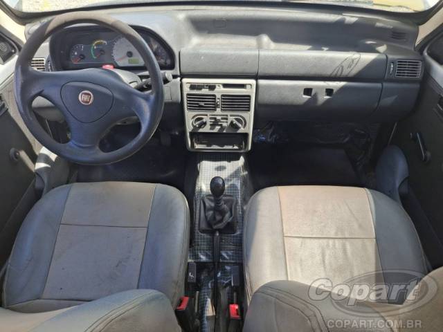 2013 FIAT UNO 