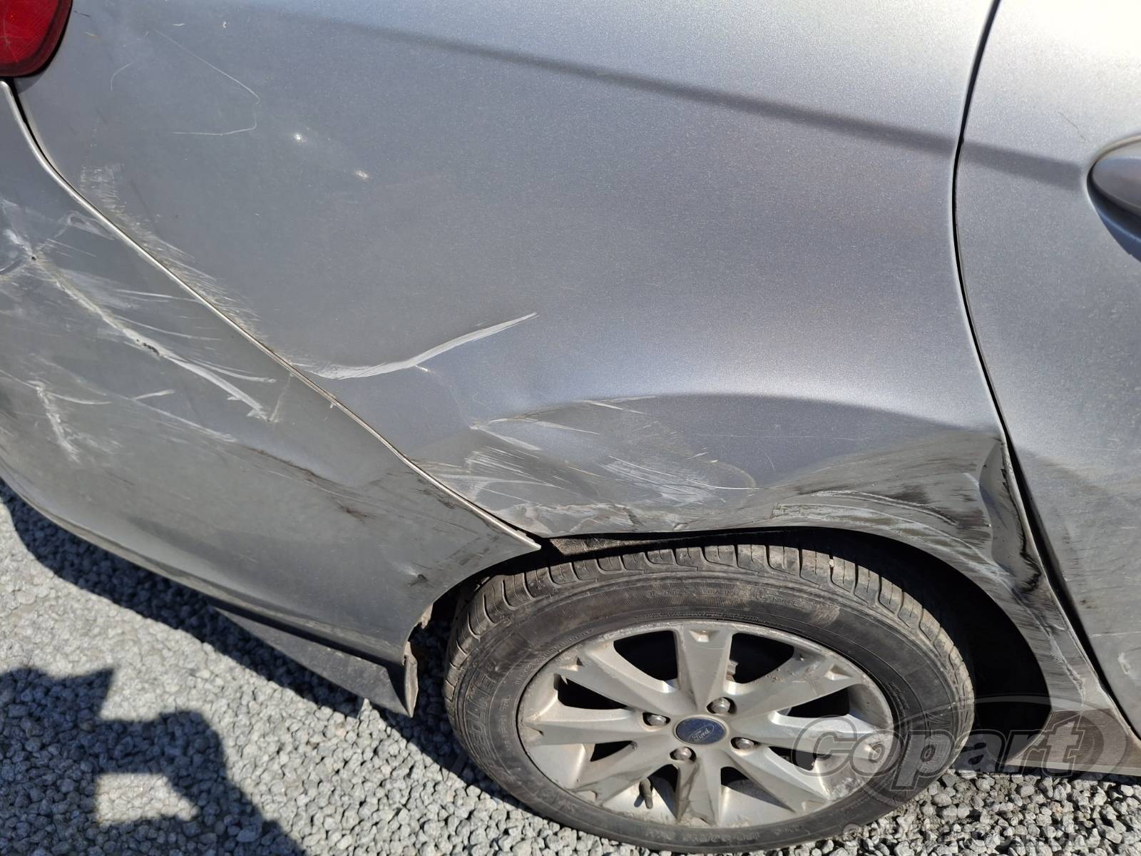 2012 FORD FIESTA SEDAN — foto 11 de 12