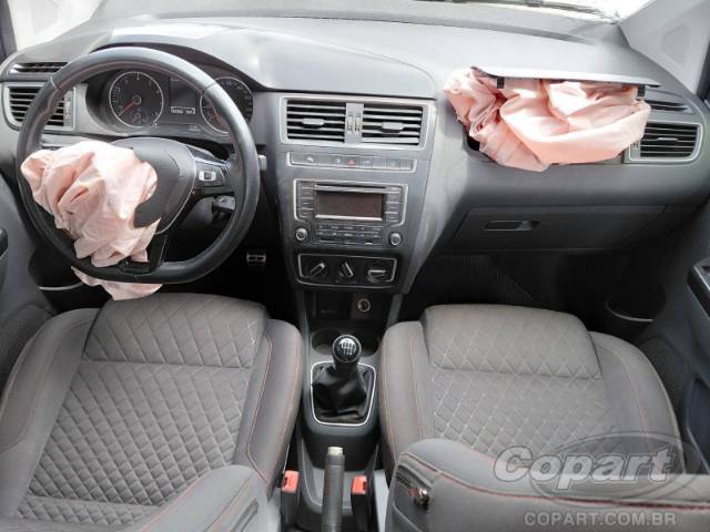 2016 VOLKSWAGEN FOX 
