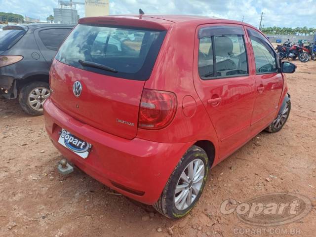 2011 VOLKSWAGEN FOX 