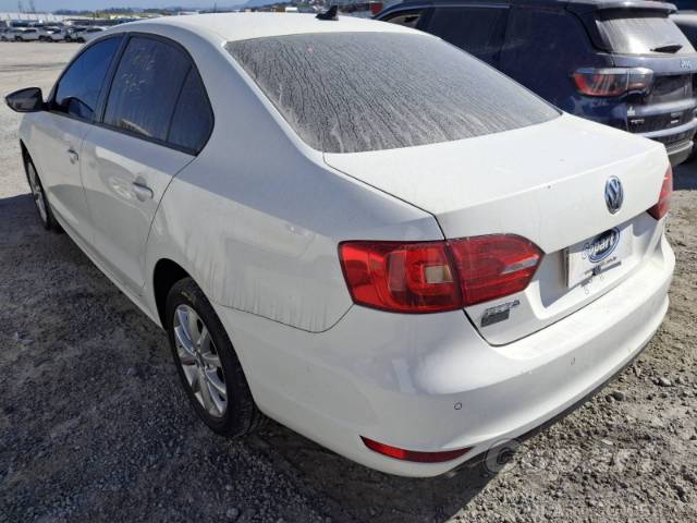 2013 VOLKSWAGEN JETTA 
