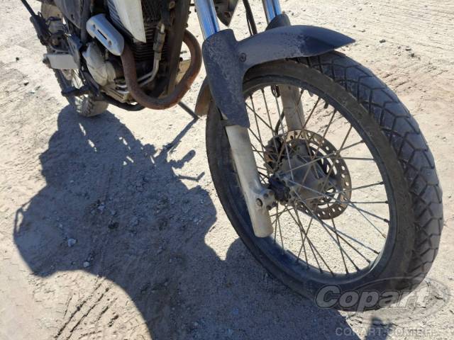 2015 HONDA XRE 300 