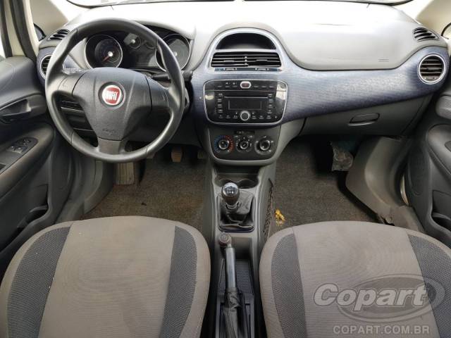 2013 FIAT PUNTO 