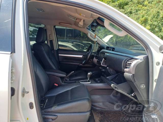 2021 TOYOTA HILUX CD 