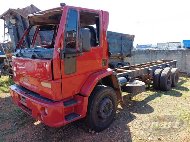 2006 FORD CARGO 2422E 