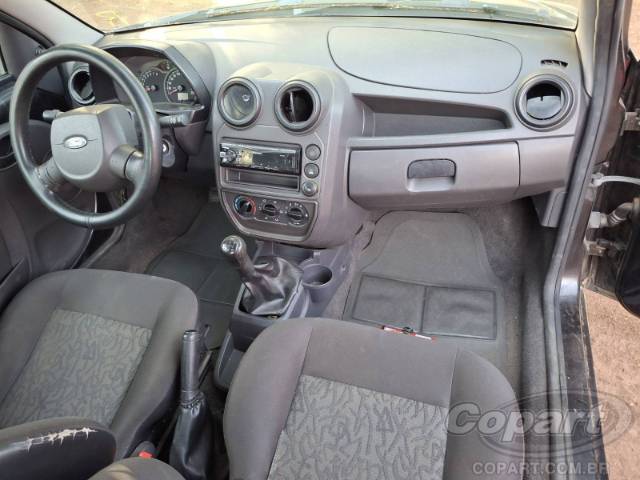 2011 FORD KA 