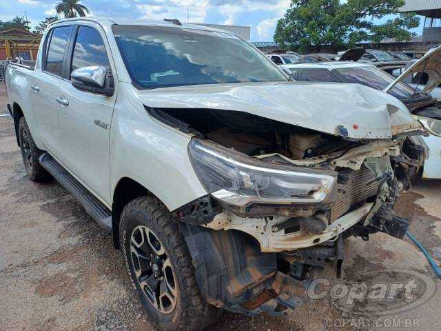 2021 TOYOTA HILUX CD 