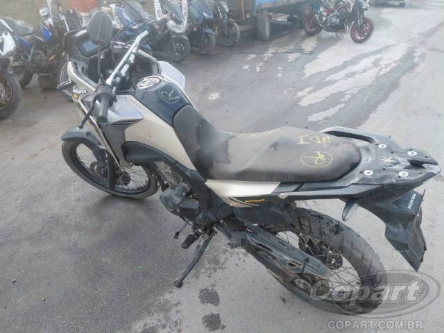 2024 HONDA XRE SAHARA 300 