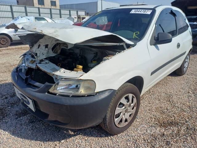 2002 CHEVROLET CELTA 