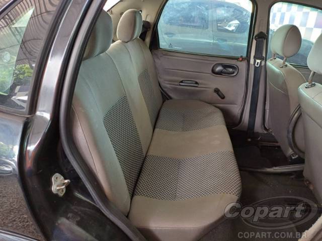 2011 CHEVROLET CLASSIC 