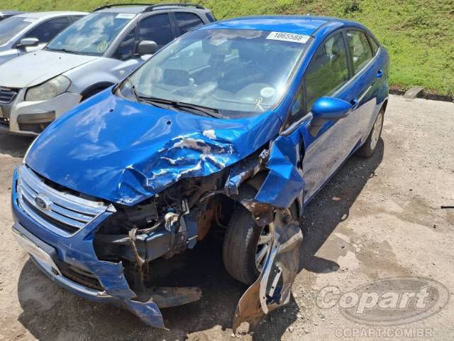 2011 FORD FIESTA SEDAN 