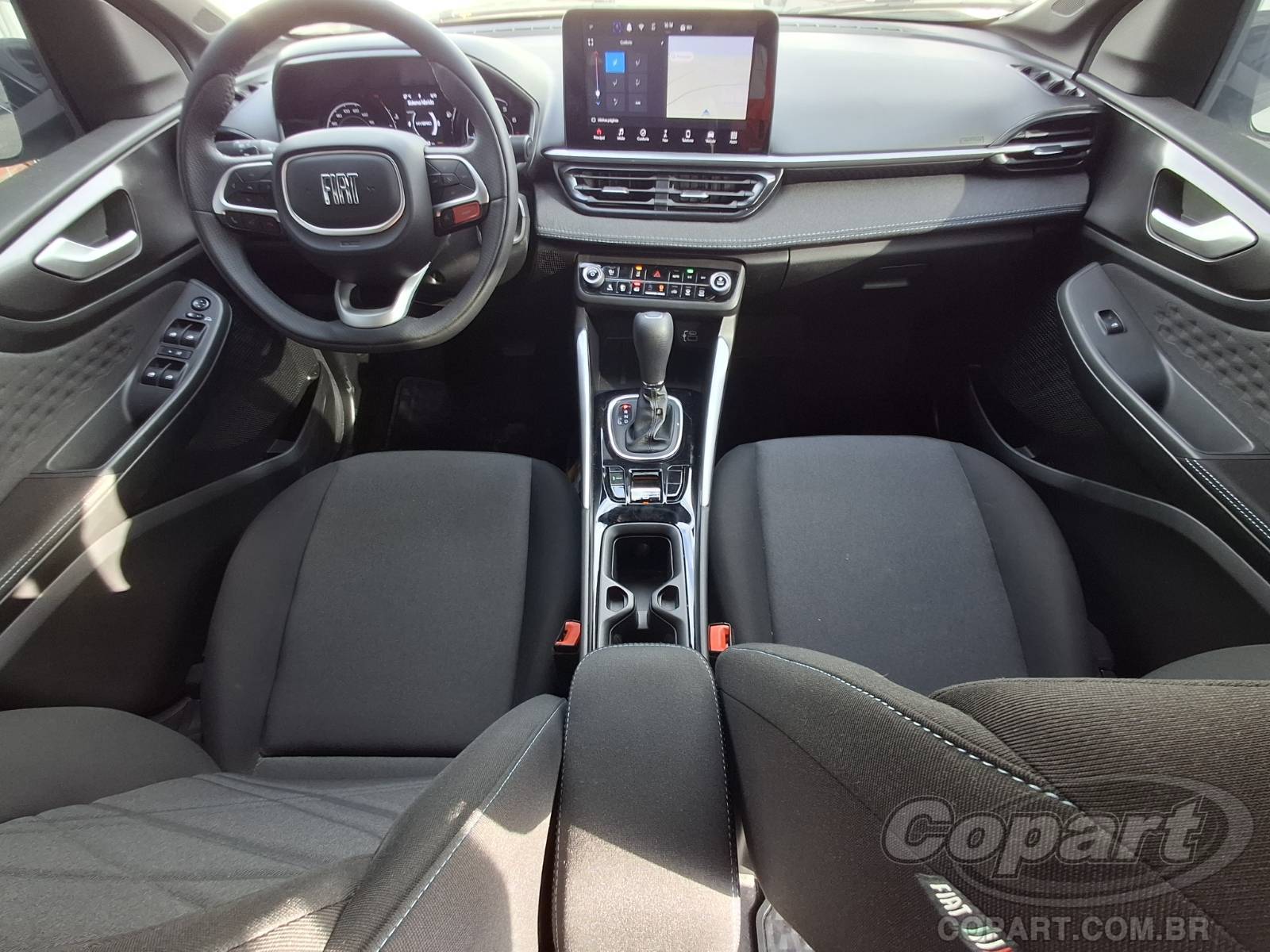Foto 9 de 15: 2026 FIAT FASTBACK