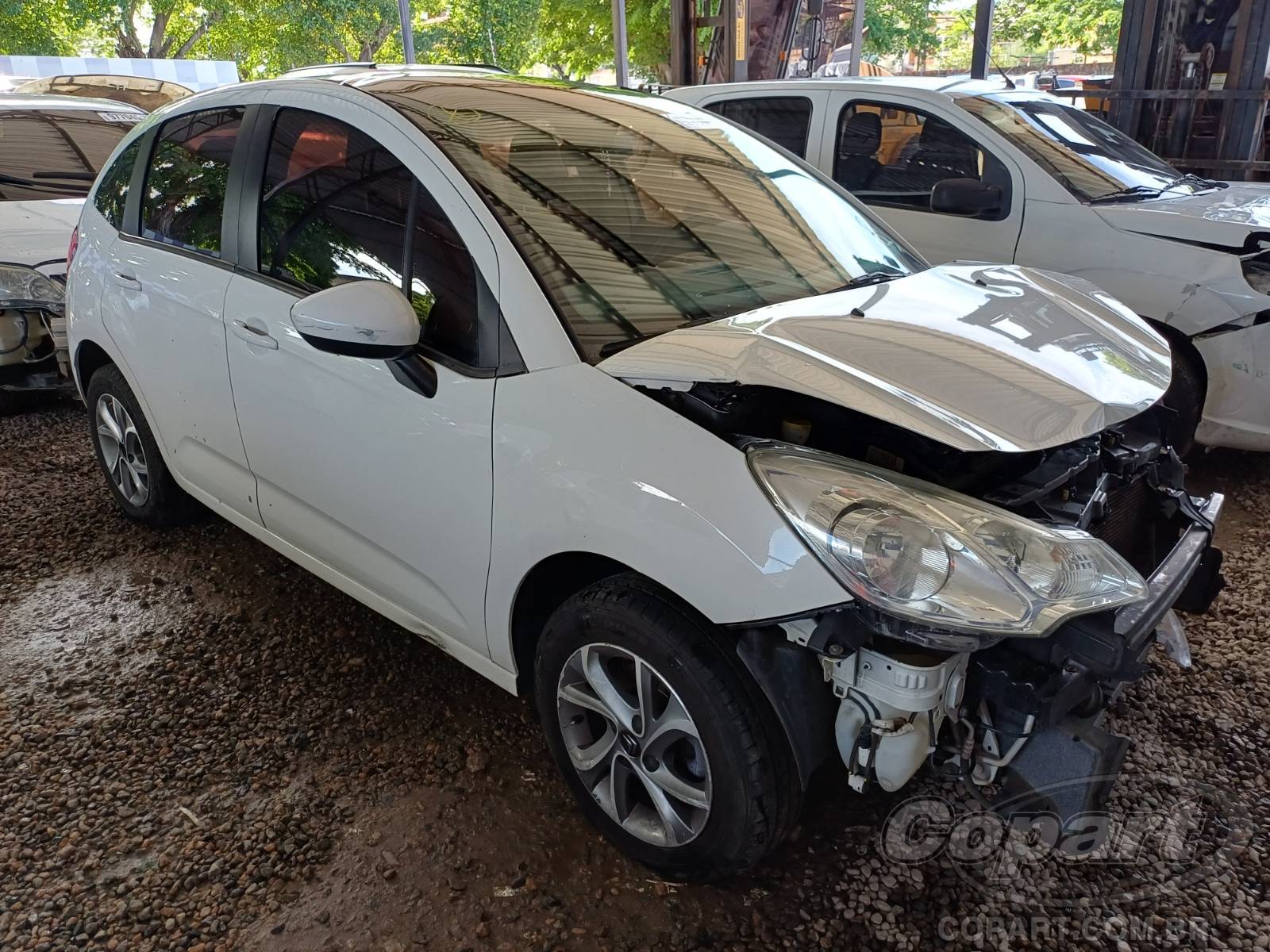 Citroen C3 Tendance 1.6 16V VVT 2015 Pequena Monta