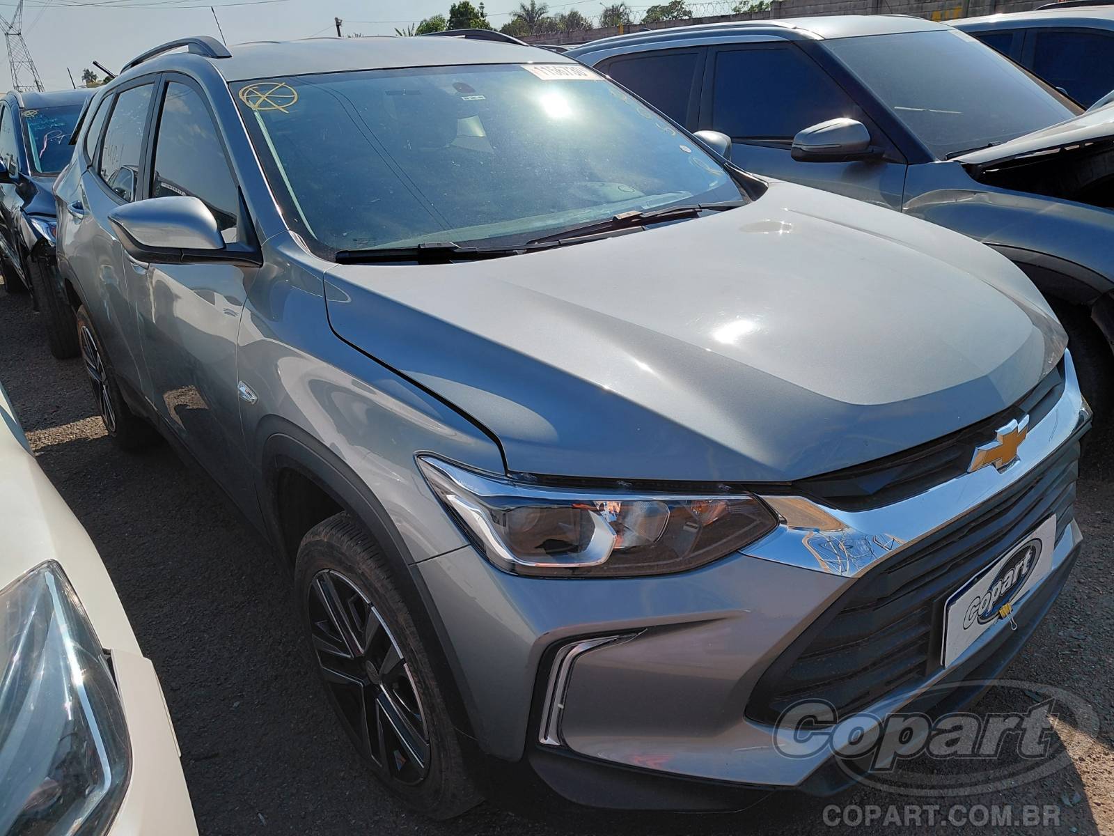 Chevrolet Tracker 2024 em leilão