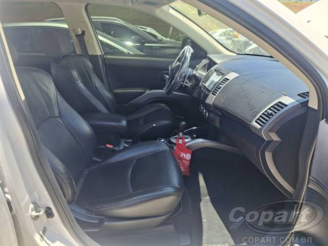 2013 MITSUBISHI OUTLANDER 