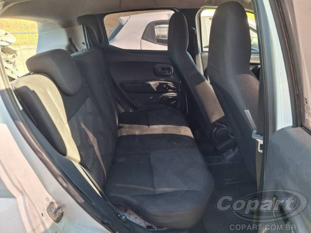 2017 FIAT MOBI 