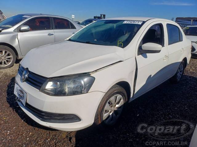 2015 VOLKSWAGEN VOYAGE 