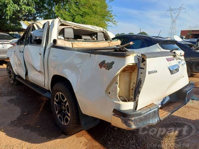 2023 TOYOTA HILUX CD 