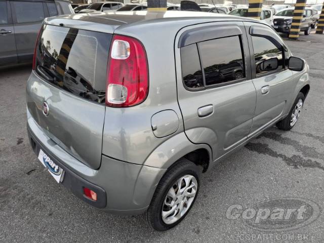 2015 FIAT UNO 