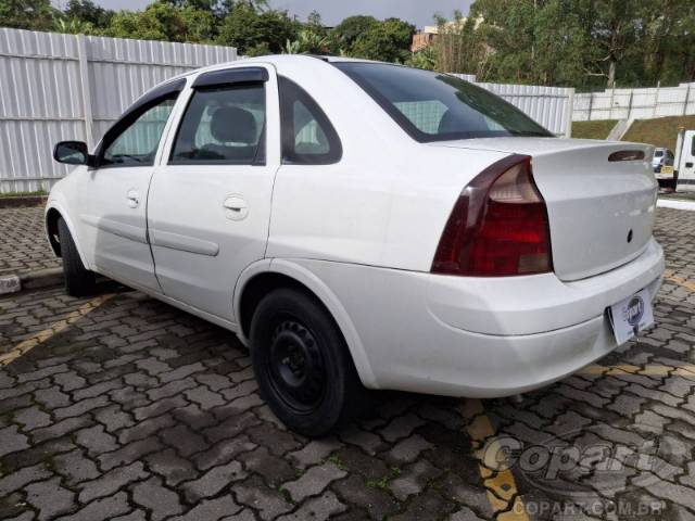 2011 CHEVROLET CORSA SEDAN 