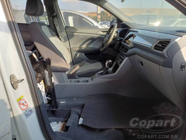 2021 VOLKSWAGEN T-CROSS 