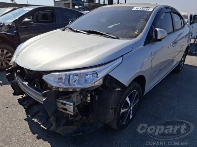 2019 TOYOTA YARIS SEDA 