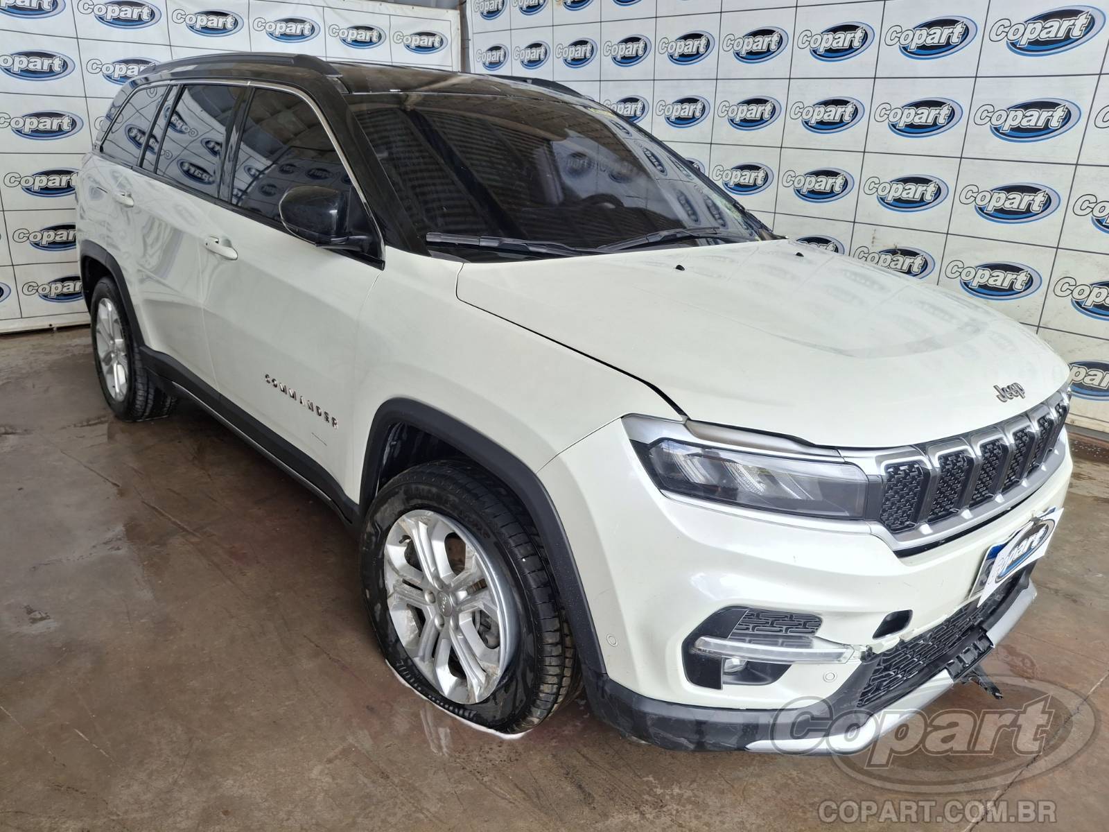 Veículo Fiat Commander JEEP COMMANDER 2024 2024 em leilão