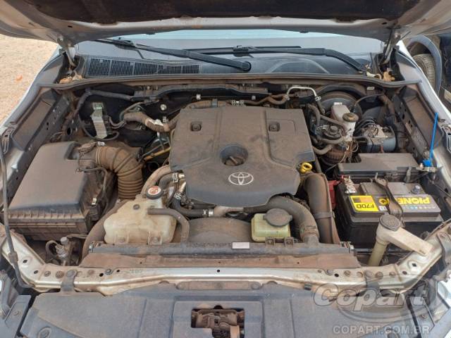 2017 TOYOTA HILUX SW4 