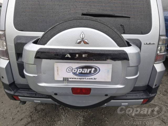 2009 MITSUBISHI PAJERO FULL 