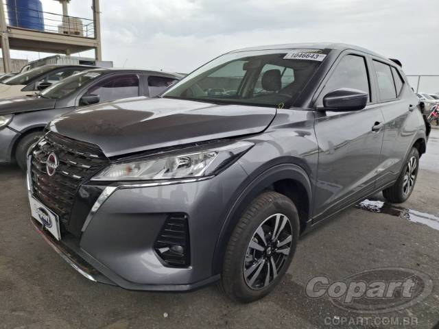 2025 NISSAN Kicks Play 