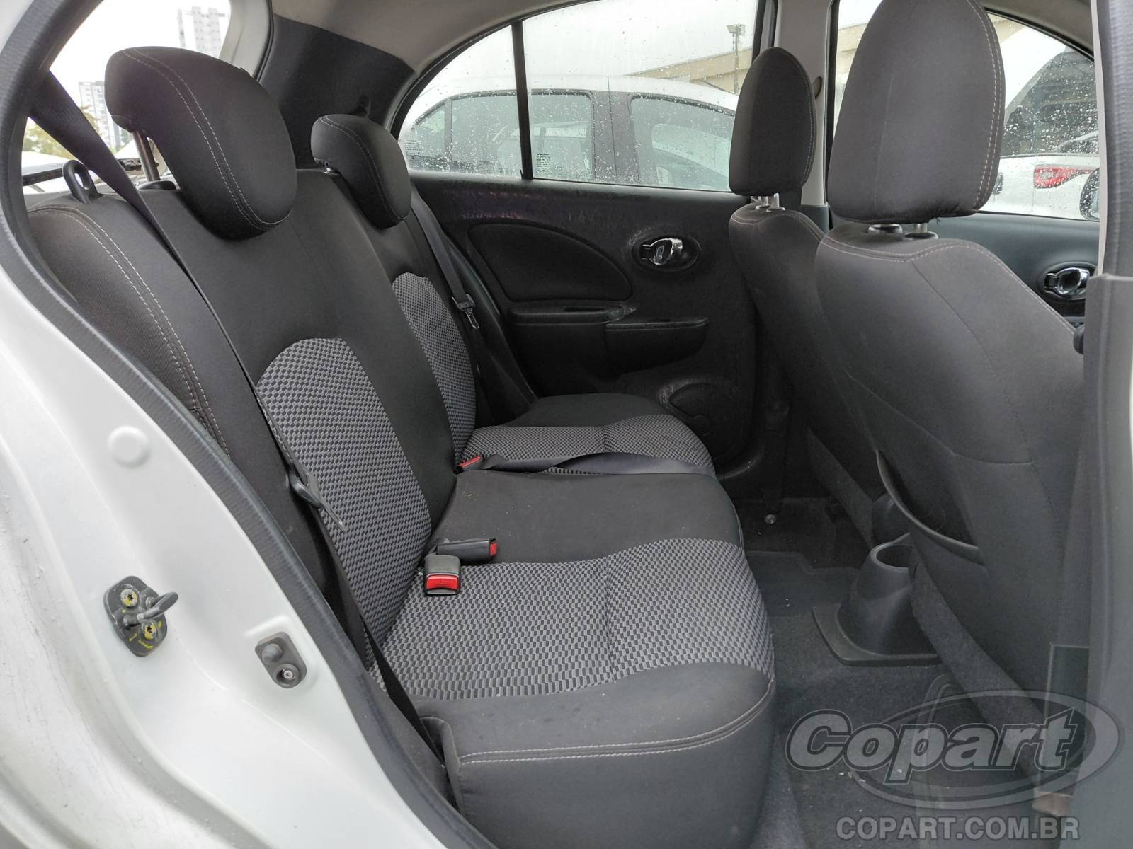 2018 NISSAN MARCH — foto 6 de 10