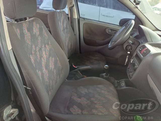 2005 CHEVROLET CORSA 