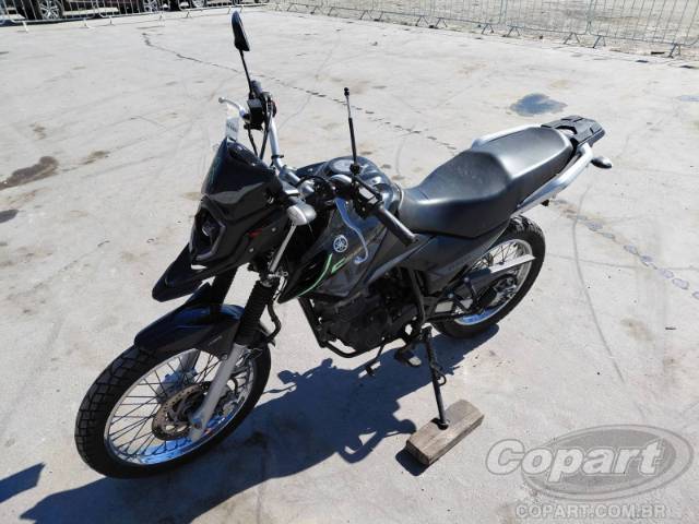 2024 YAMAHA CROSSER 