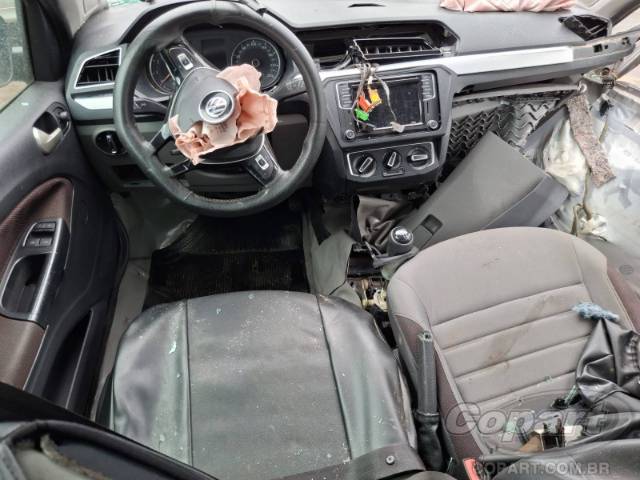 2017 VOLKSWAGEN VOYAGE 