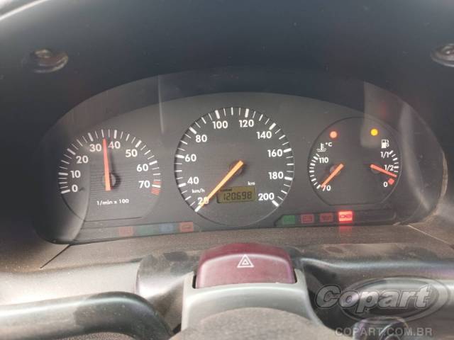 2004 VOLKSWAGEN GOL 