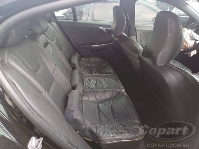 2016 VOLVO S60 