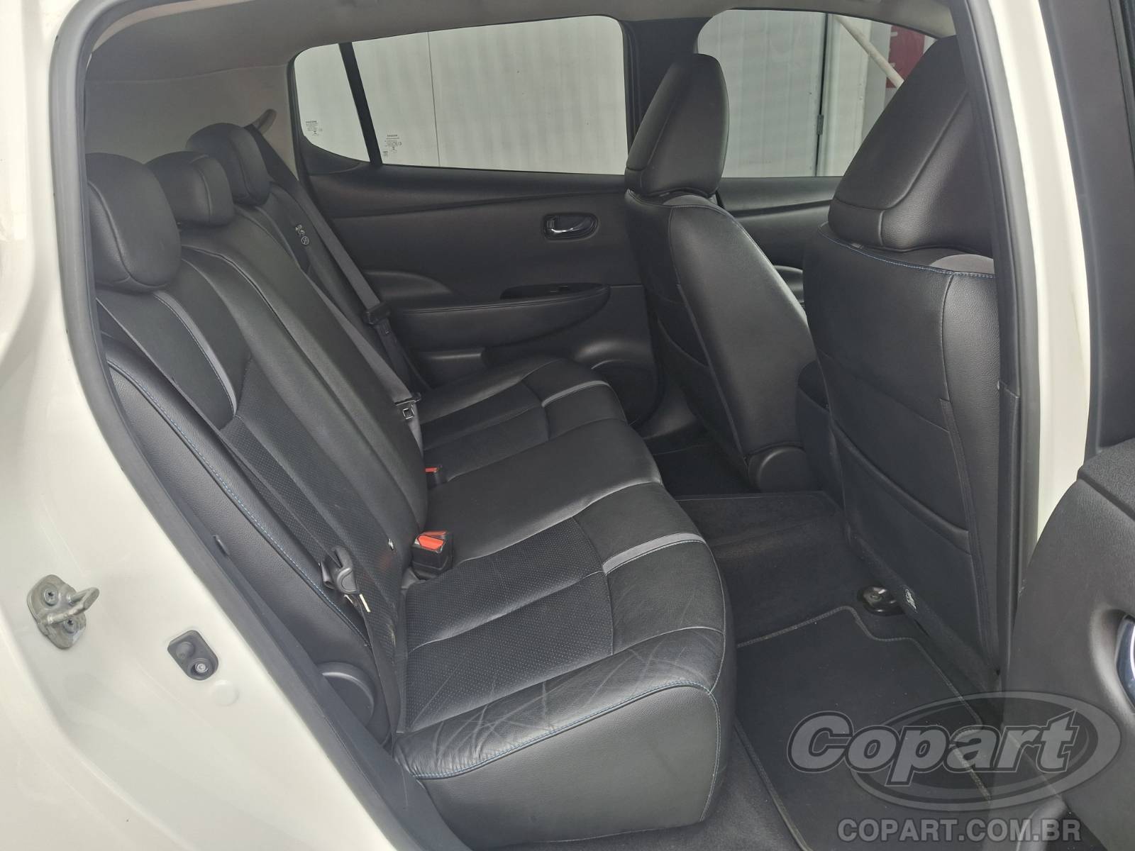 2022 NISSAN LEAF — leilão em Itaquaquecetuba/SP (foto 6)