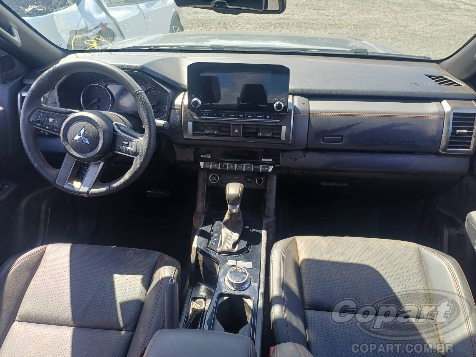 Foto 9 de 11: 2027 MITSUBISHI TRITON