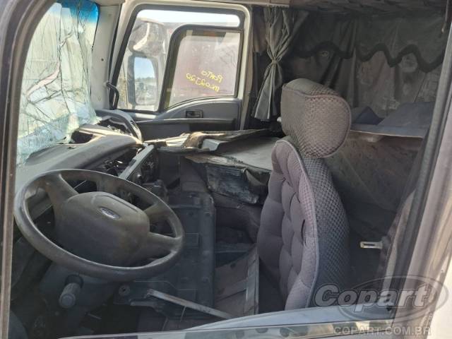 2014 FORD CARGO 2429 