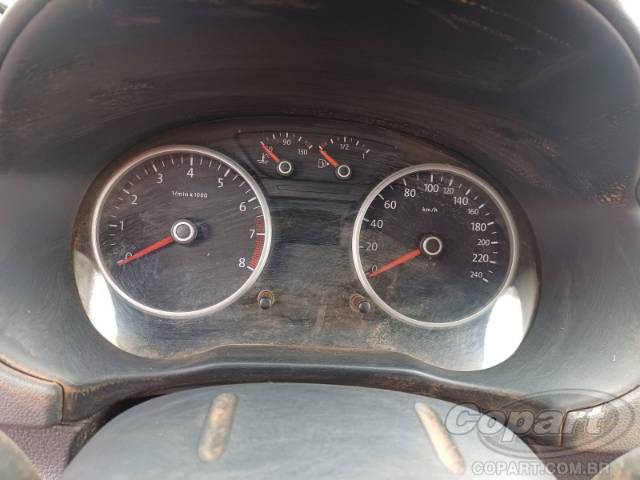 2012 VOLKSWAGEN VOYAGE 