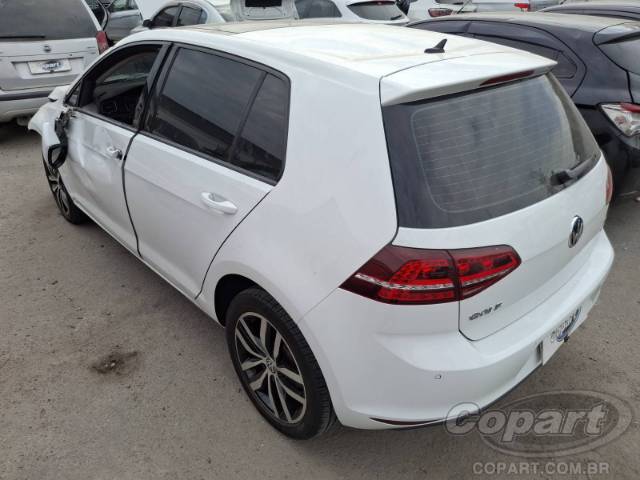 2014 VOLKSWAGEN GOLF 