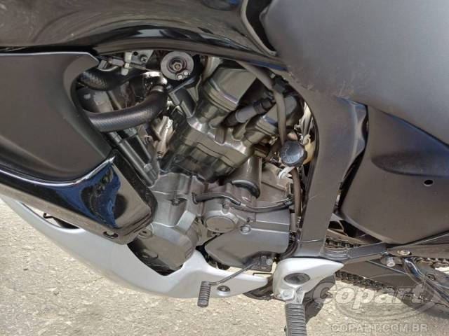 2011 HONDA XL700V 