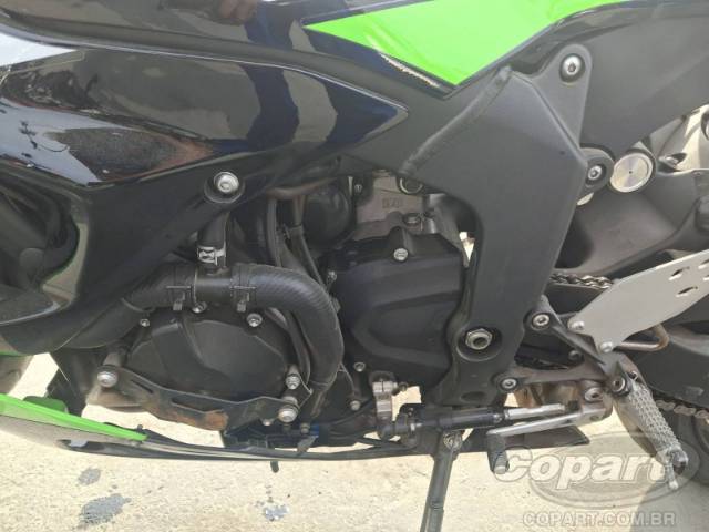 2025 KAWASAKI NINJA ZX-6R 