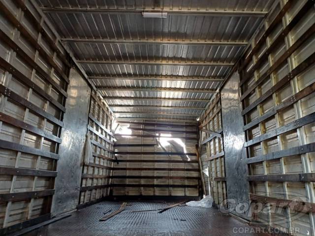 2009 MERCEDES BENZ 1718 