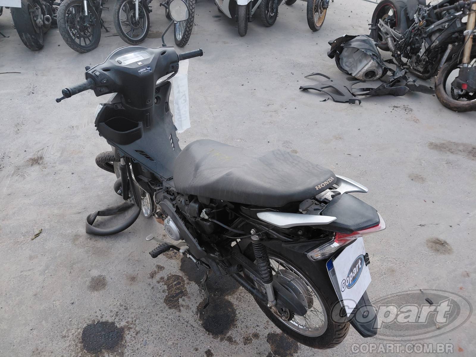 Foto 3: 2025 HONDA BIZ 125