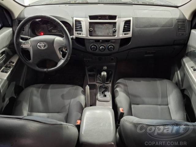 2013 TOYOTA HILUX CD 
