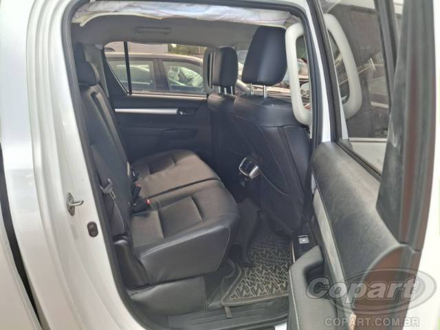 2025 TOYOTA HILUX CD 