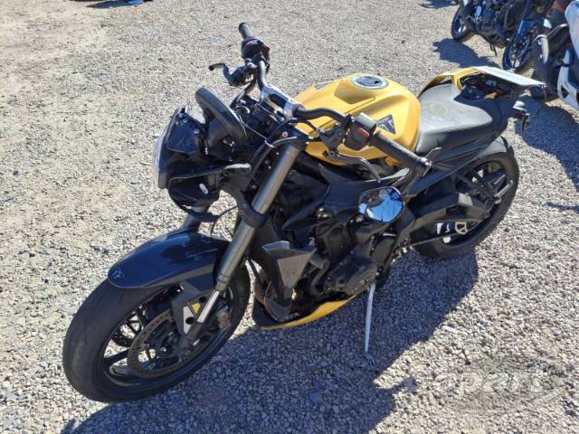 2024 TRIUMPH STREET TRIPLE 