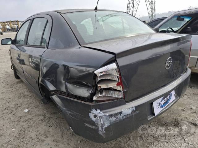 2005 CHEVROLET ASTRA SEDAN 