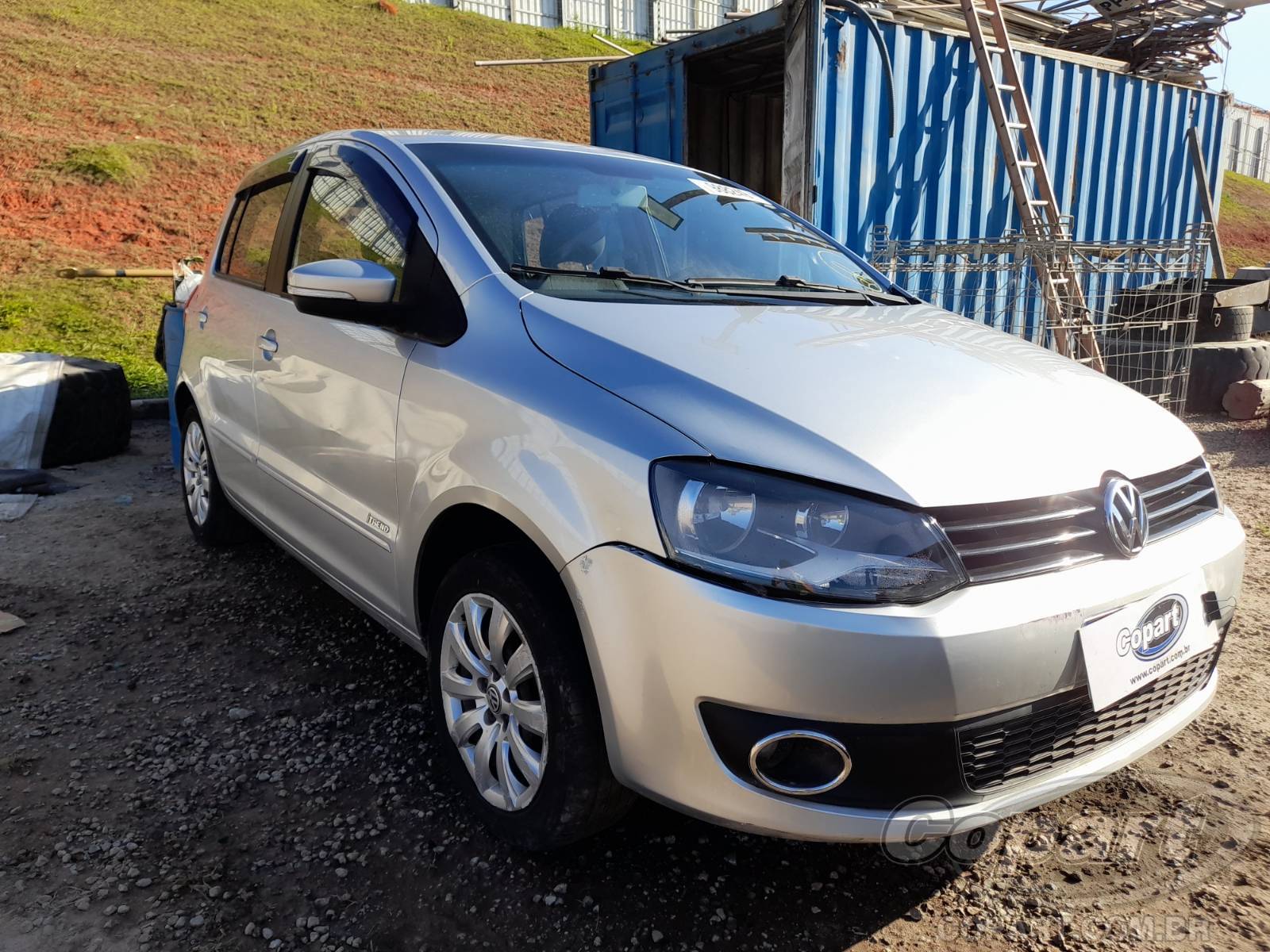 Veículo VW - VolksWagen Fox Volkswagen Fox 1.0 Total Flex 2014 Enchente Médio 2014 em leilão